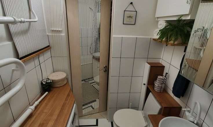 Ванная комната в хрущевке в скандинавском стиле