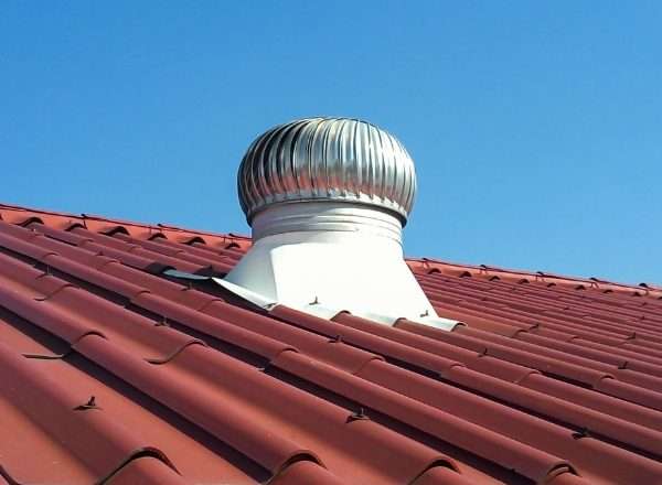 Вентиляция крыши из мягкой кровли: зачем она нужна и как ее правильно организовать